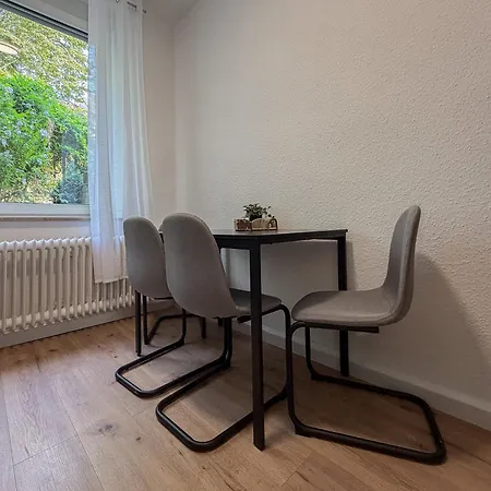 Appartement Frida Freundliche 37 Qm 4 Einzelbetten In Essen-frohnhausen Essen